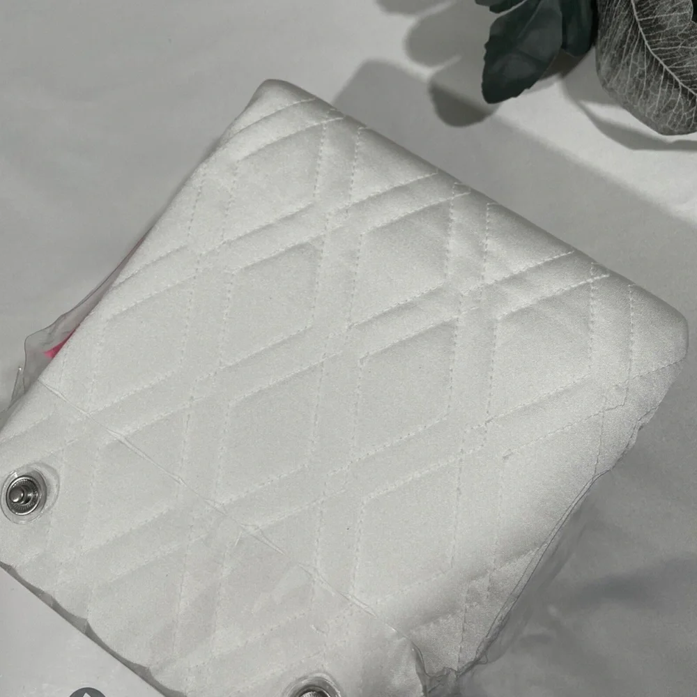 NIB $135 [ 1 King ] Quilted Pillow‎ Sham for Hotel Collection Intersect